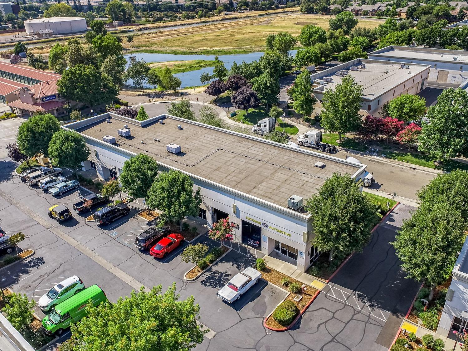 Photo of 35 Golden Ct in Sacramento, CA