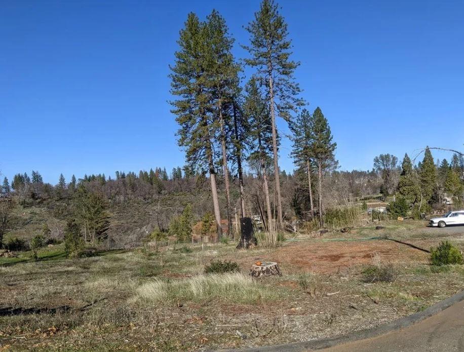 Photo of 5715 Jewell Rd in Paradise, CA