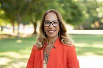 Brenda Harris - Lisa Drake Properties, MetroList.com
