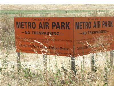 Metro Air Parkway, Sacramento, California image 3