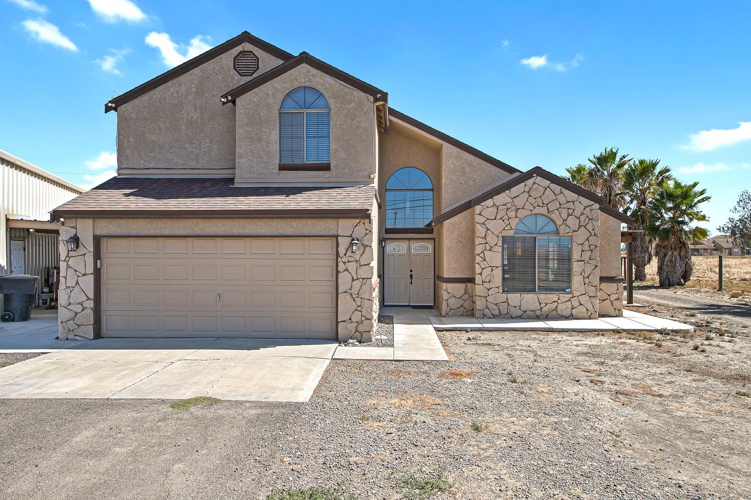 Detail Gallery Image 1 of 1 For 12820 Ingomar Grade, Los Banos,  CA 93635 - 5 Beds | 2/1 Baths