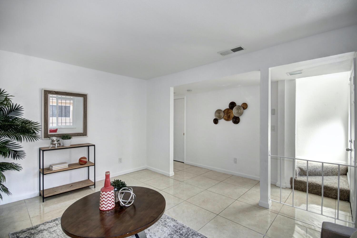 Detail Gallery Image 1 of 1 For 5959 Bamford Dr, Sacramento,  CA 95823 - 3 Beds | 1/1 Baths