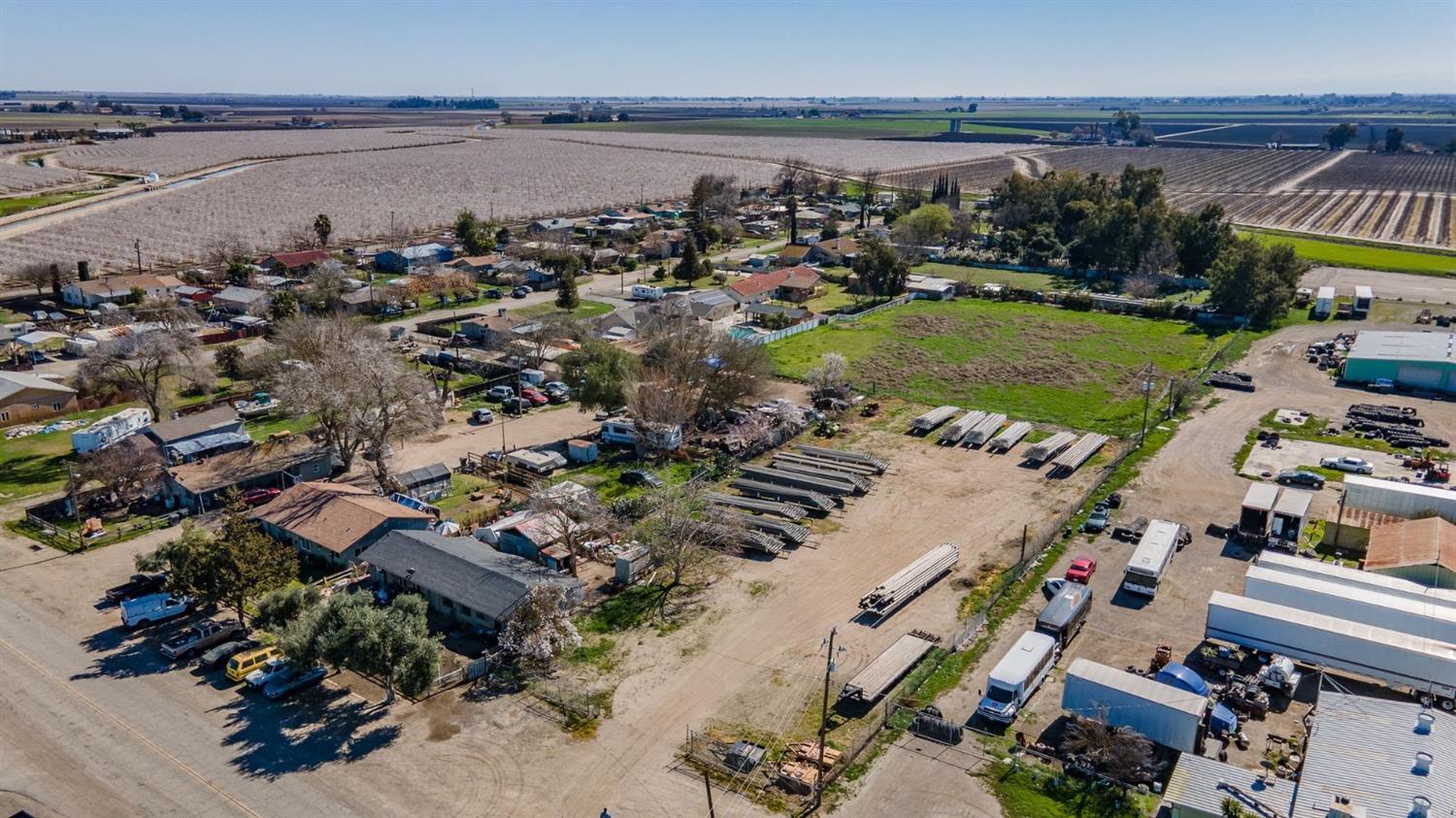 7595 Azusa Ave, Dos Palos, CA 93620 Home for Sale