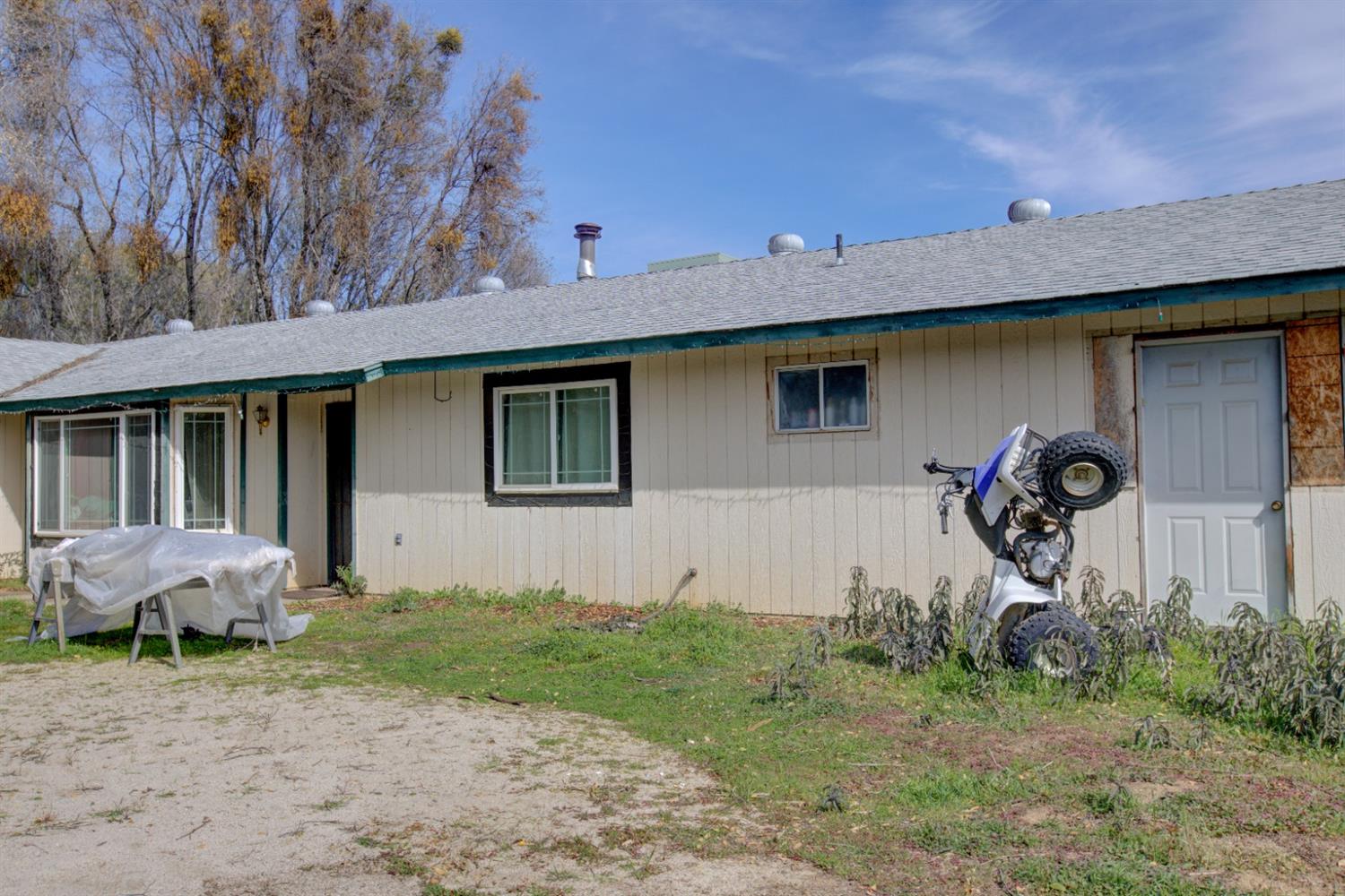 Detail Gallery Image 1 of 1 For 3877 Brodiea Ln, Mariposa,  CA 95338 - 3 Beds | 2 Baths