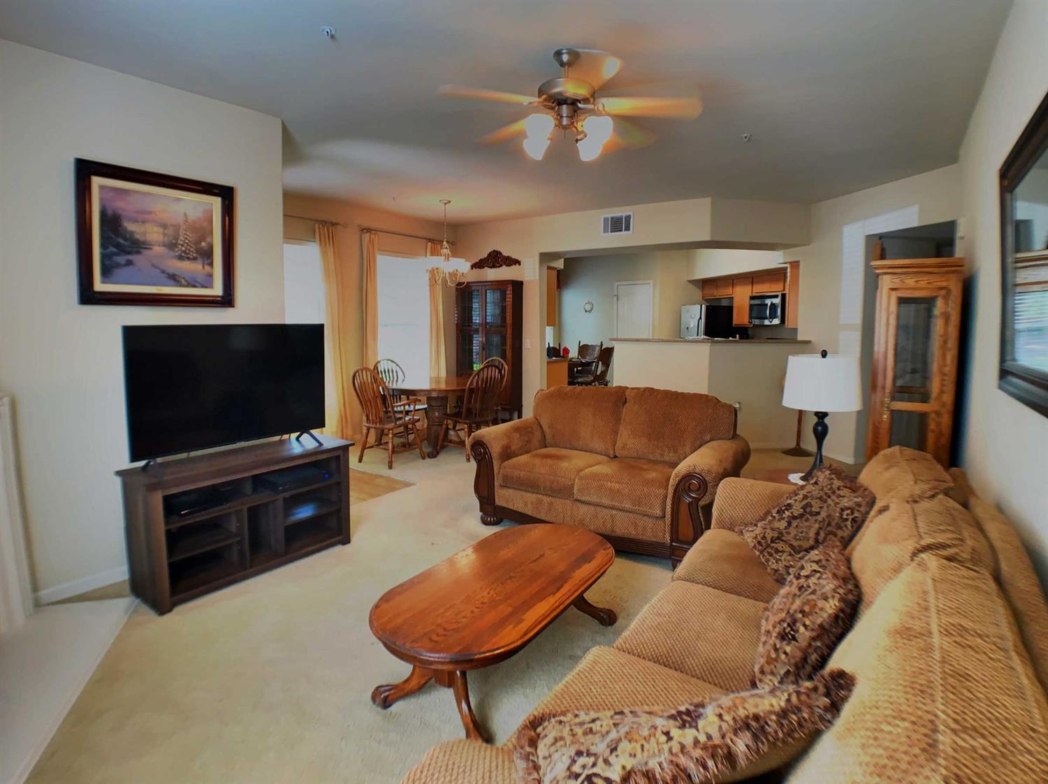 Photo #6: 221038350 Listing 