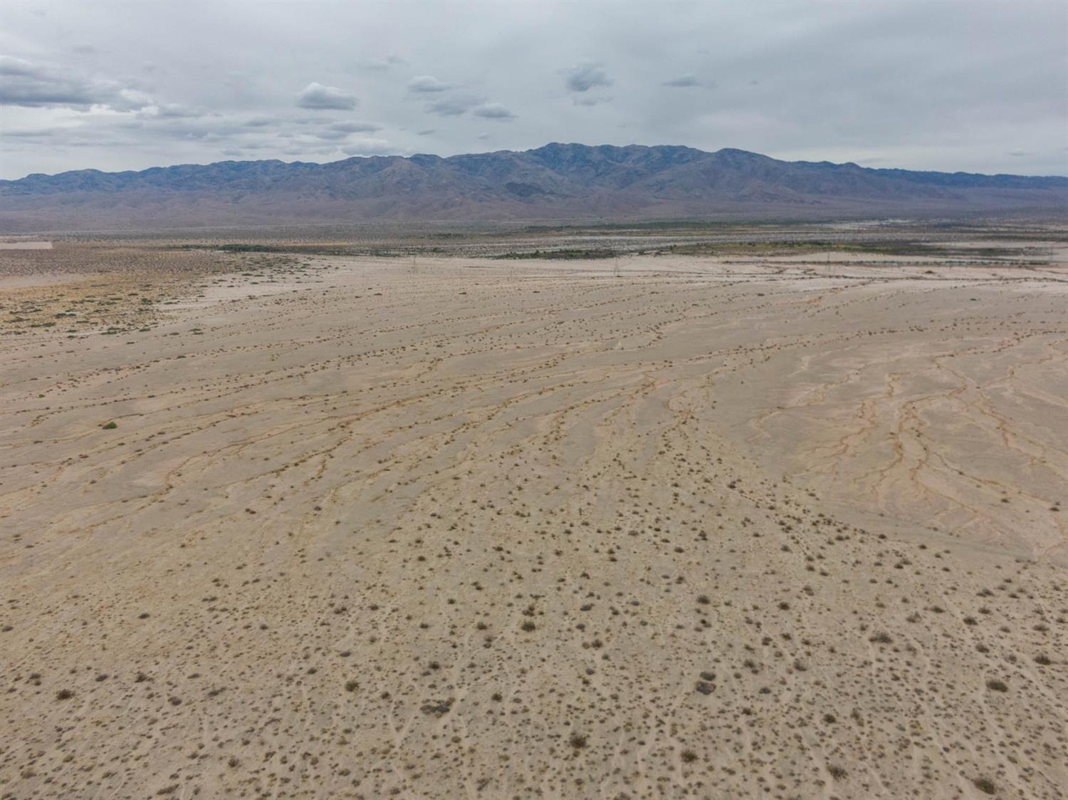 120 acres in the Coachella Valley area, close to the Salton Sea.  Perfect for a Solar farm.  At one time the owner cut the property up into 17 parcels, no longer a viable.