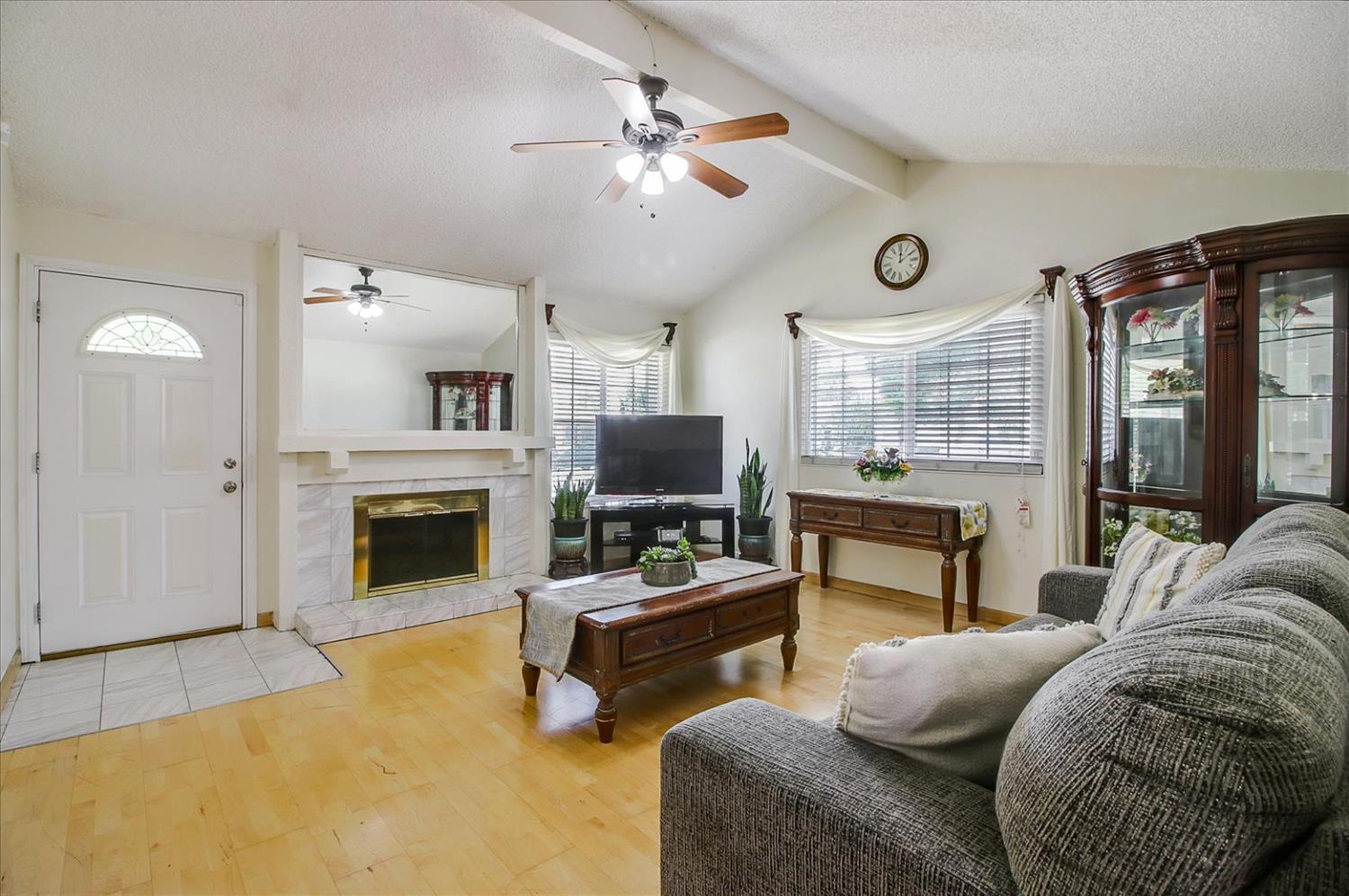 Detail Gallery Image 1 of 1 For 1312 Cassland Ct, San Jose,  CA 95131 - 3 Beds | 2 Baths