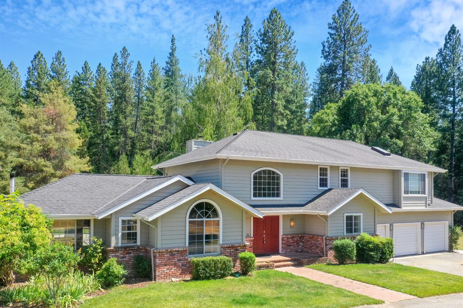 13801 Thoroughbred Loop, Grass Valley, CA 95949 Home for Sale