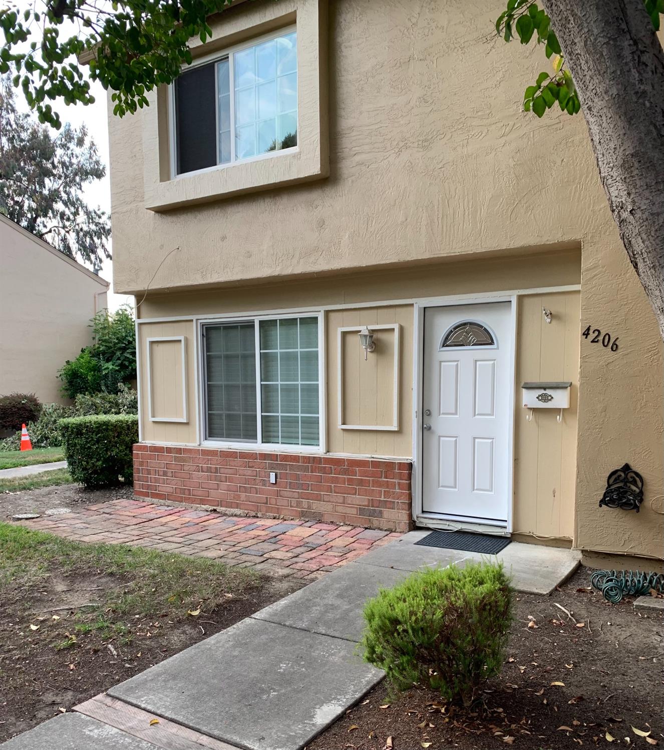 Detail Gallery Image 1 of 1 For 4206 Solar Cir, Union City,  CA 94587 - 3 Beds | 1/1 Baths