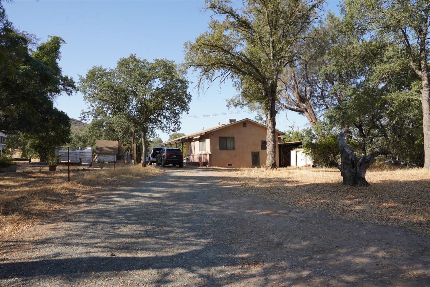 Detail Gallery Image 1 of 1 For 13411 Stone Ln, Burson,  CA 95225 - 3 Beds | 2 Baths