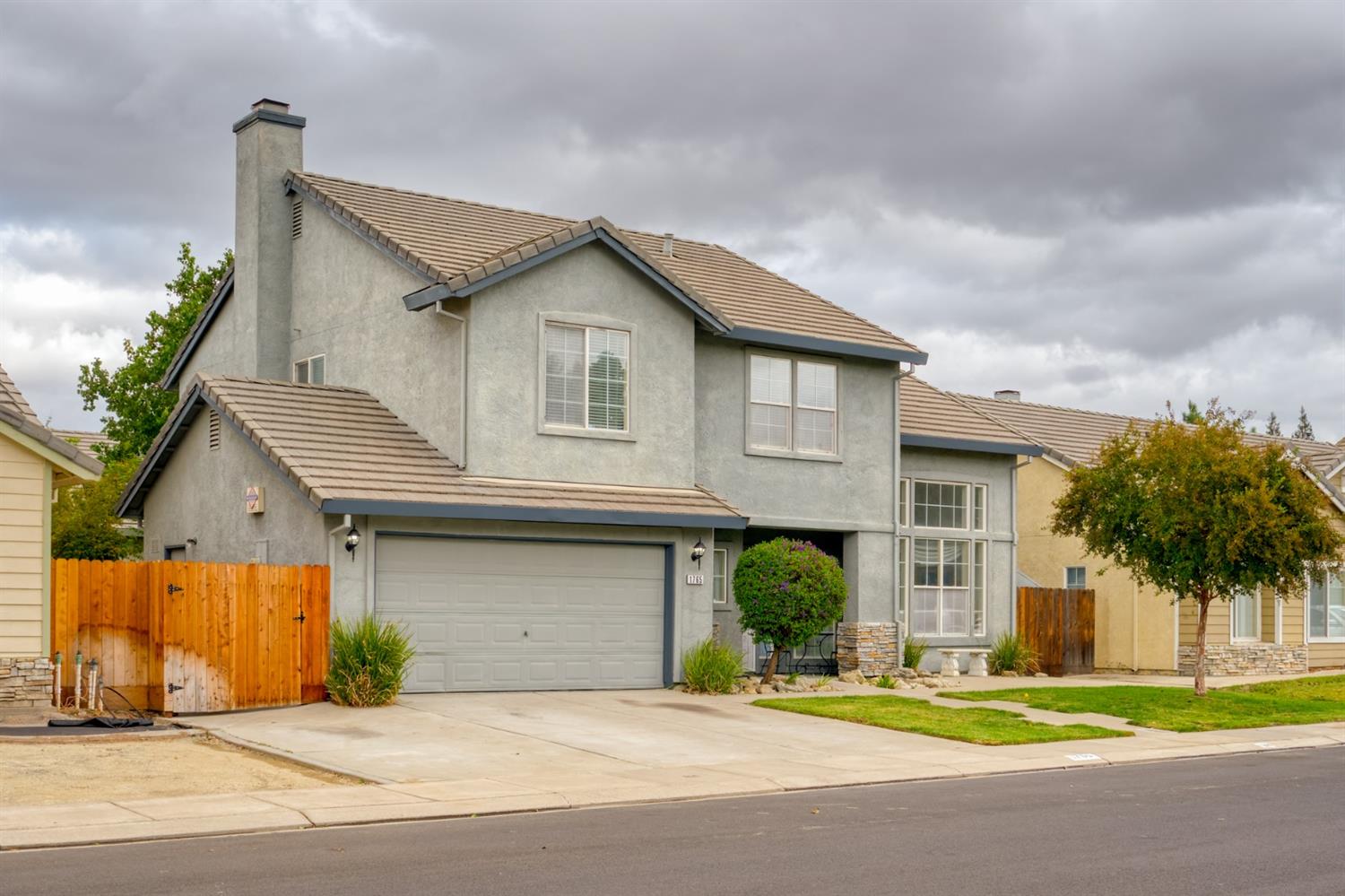 Detail Gallery Image 1 of 1 For 1765 Rail St, Manteca,  CA 95337 - 4 Beds | 2/1 Baths