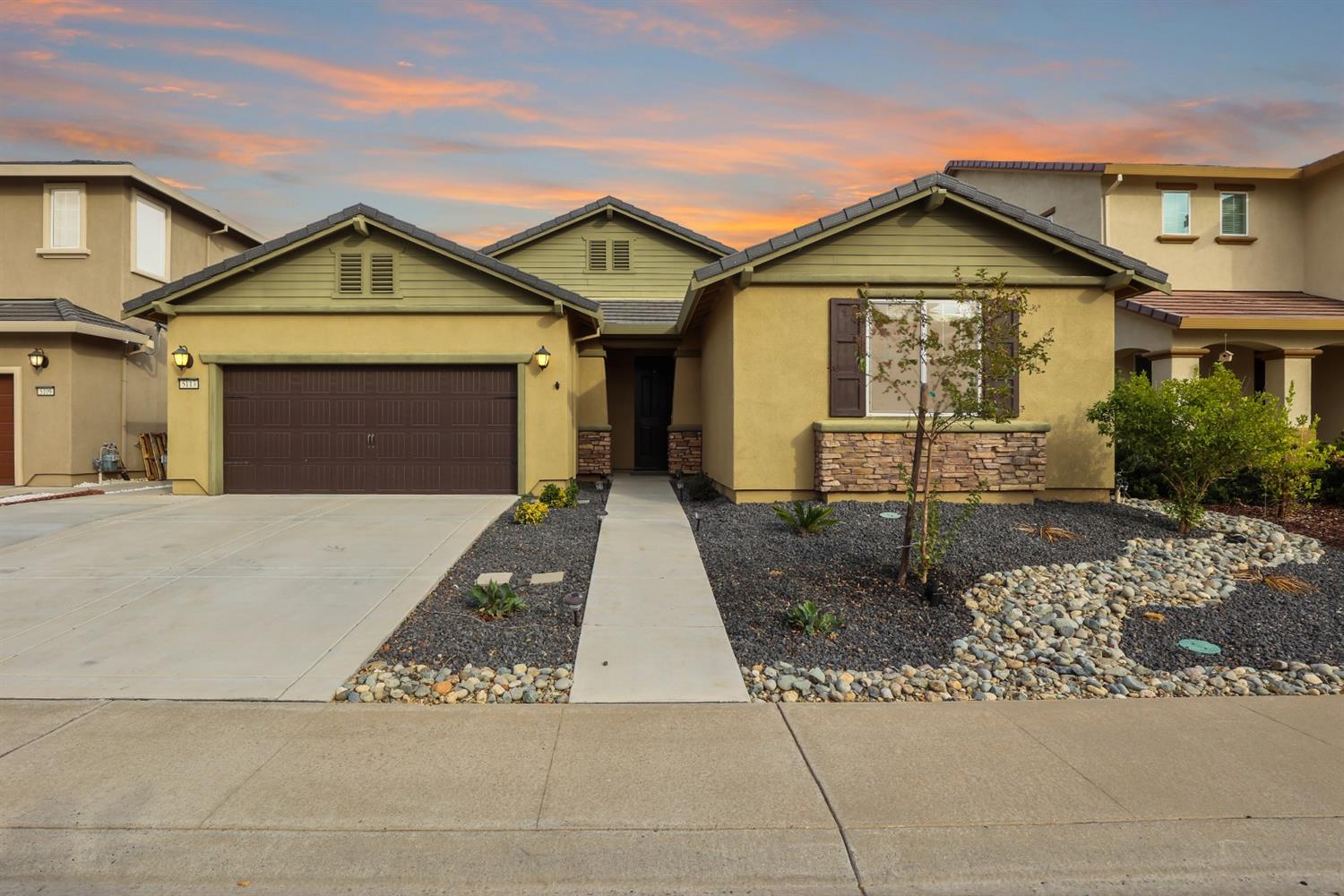 Detail Gallery Image 1 of 1 For 5113 Copper Sunset Way, Rancho Cordova,  CA 95742 - 4 Beds | 2 Baths