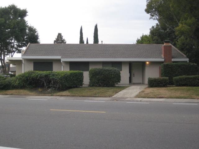 Detail Gallery Image 1 of 1 For 84 Sunlit Cir, Sacramento,  CA 95831 - – Beds | – Baths