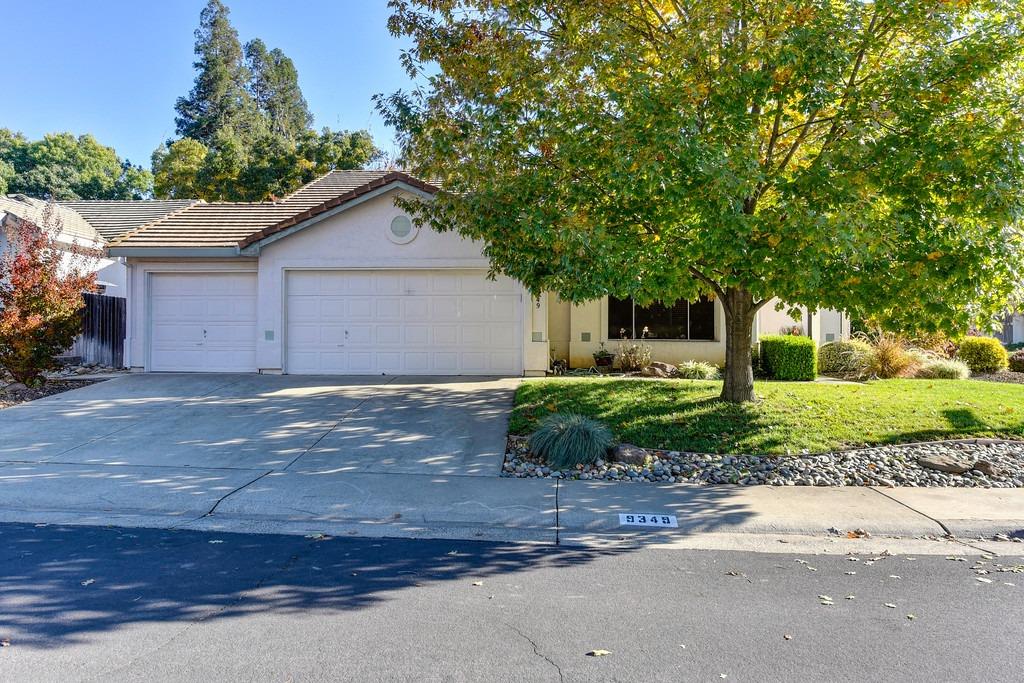 Detail Gallery Image 1 of 1 For 9349 Colliston Dr, Elk Grove,  CA 95624 - 3 Beds | 2 Baths