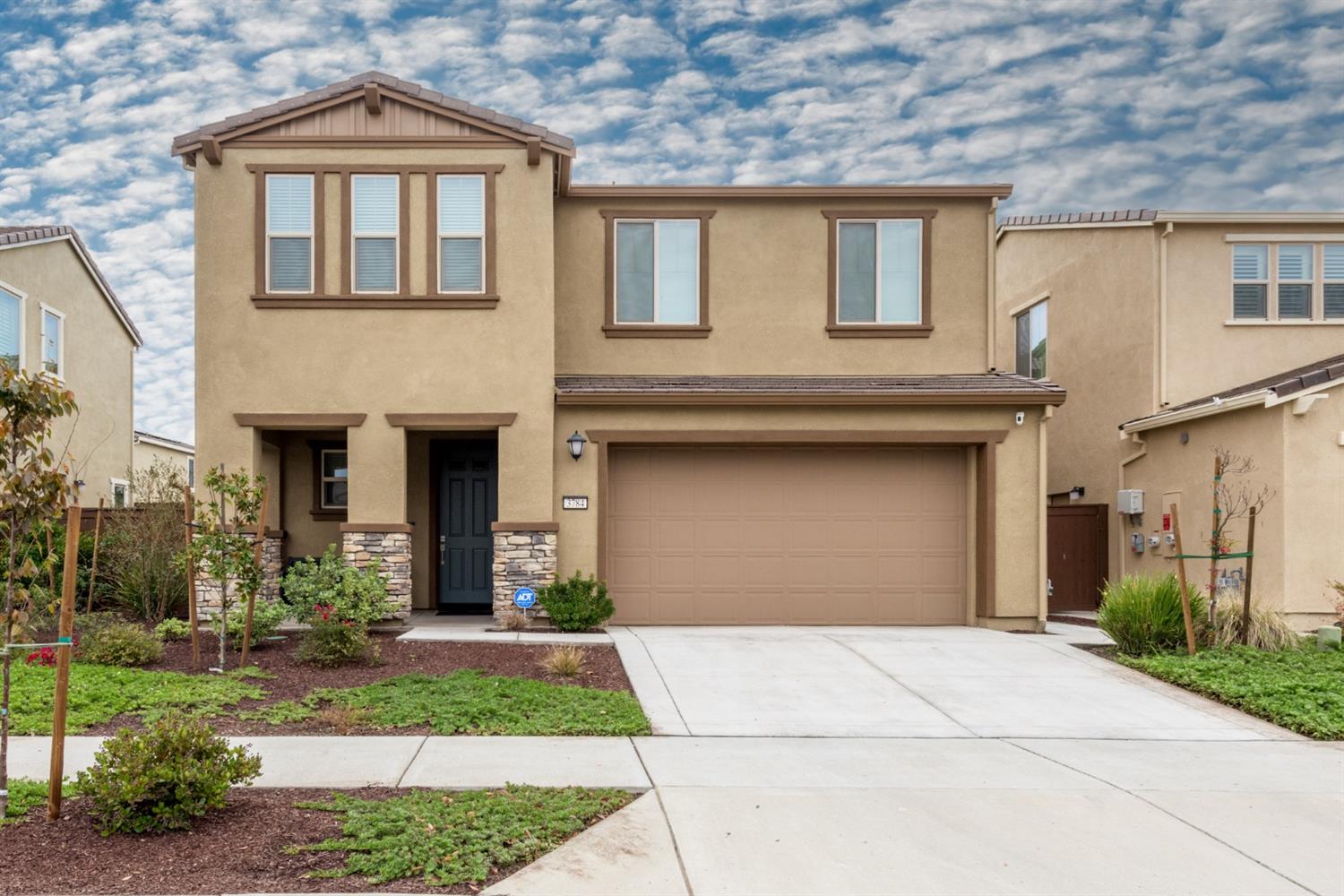 Detail Gallery Image 1 of 1 For 3784 Thermiac Gulf Way, Sacramento,  CA 95834 - 4 Beds | 2/1 Baths
