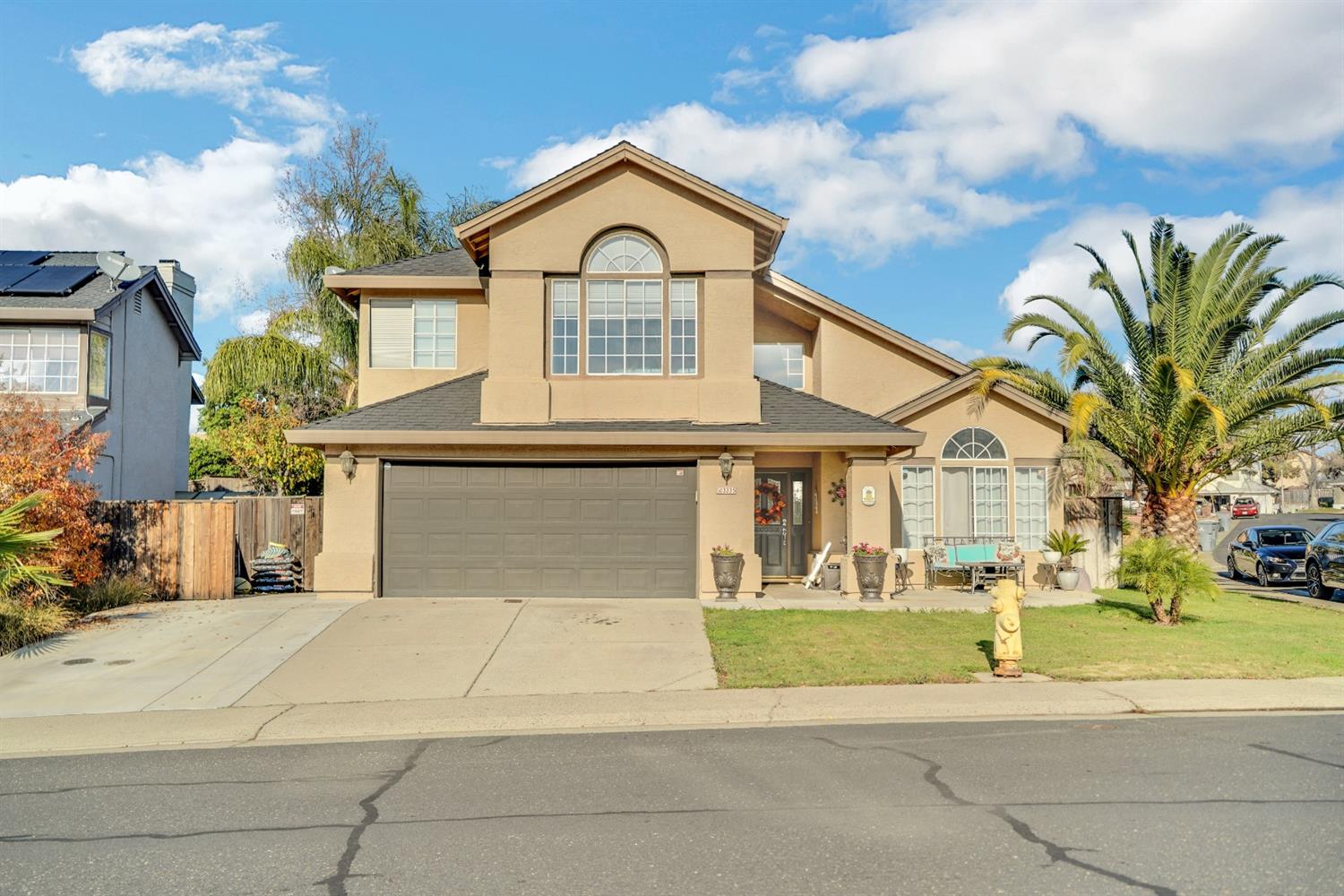 Detail Gallery Image 1 of 1 For 3335 Sandalwood Rd, Rocklin,  CA 95765 - 4 Beds | 2/1 Baths