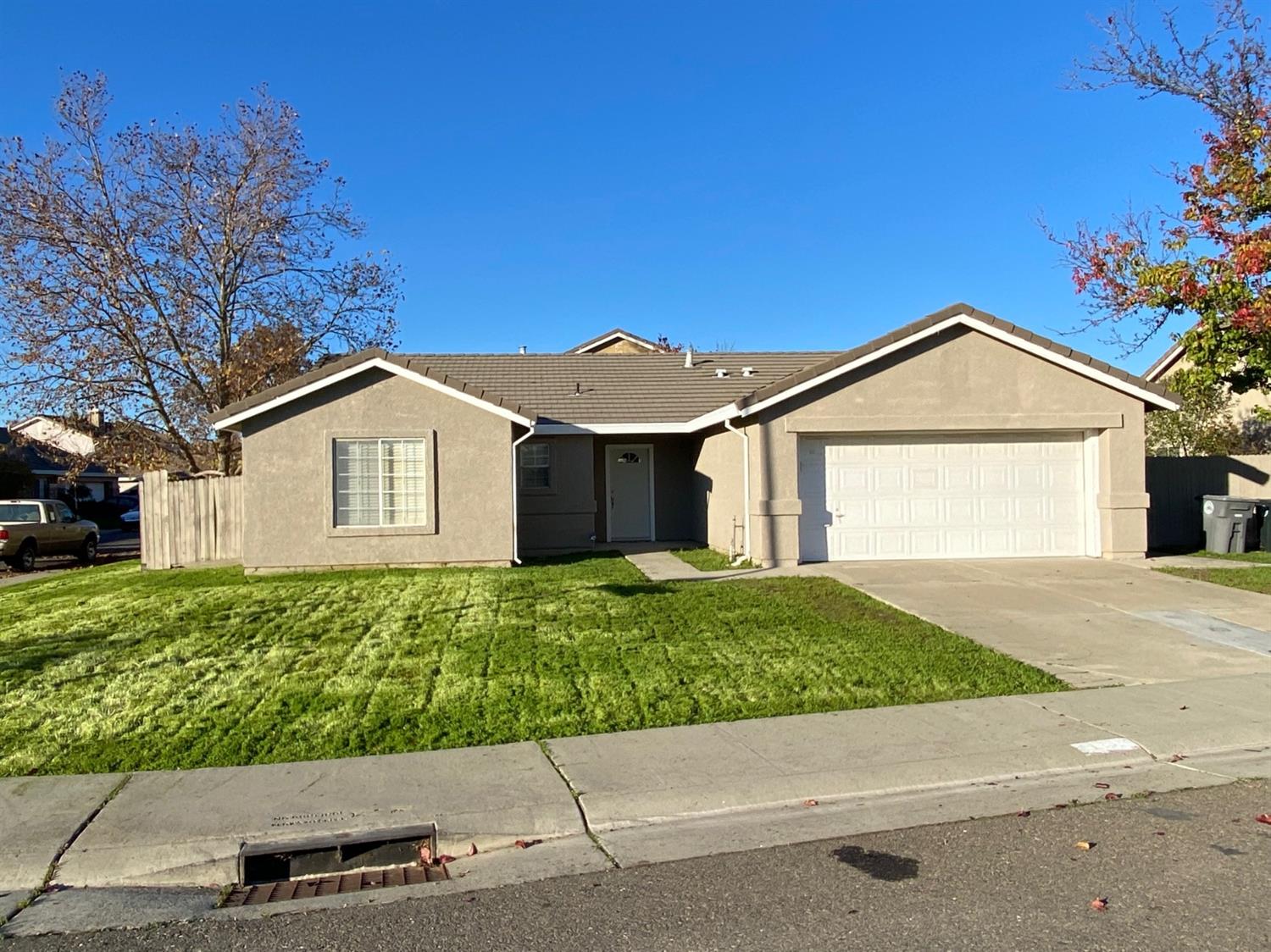 Detail Gallery Image 1 of 1 For 8145 Orsage Ct, Elk Grove,  CA 95624 - 3 Beds | 2 Baths