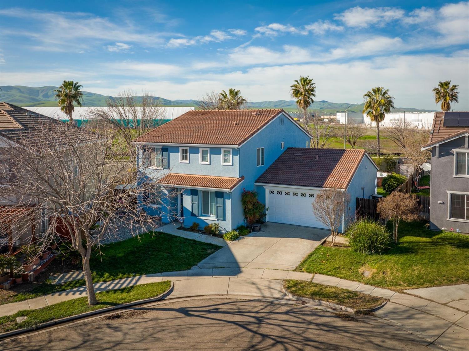 Detail Gallery Image 1 of 1 For 267 Angora St, Patterson,  CA 95363 - 4 Beds | 3 Baths