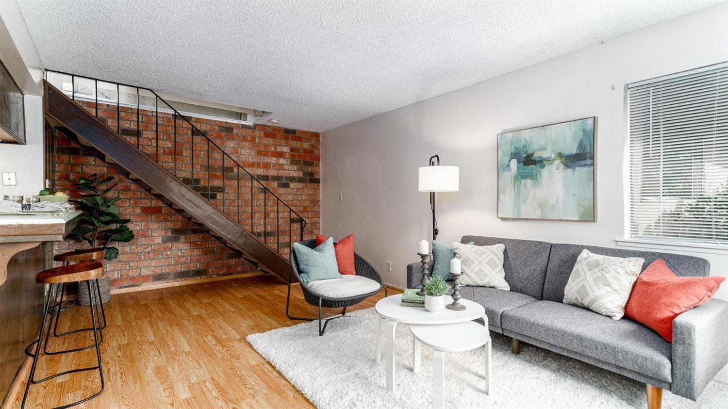 More Details about MLS # 222005349 : 2701 BIDWELL STREET #2