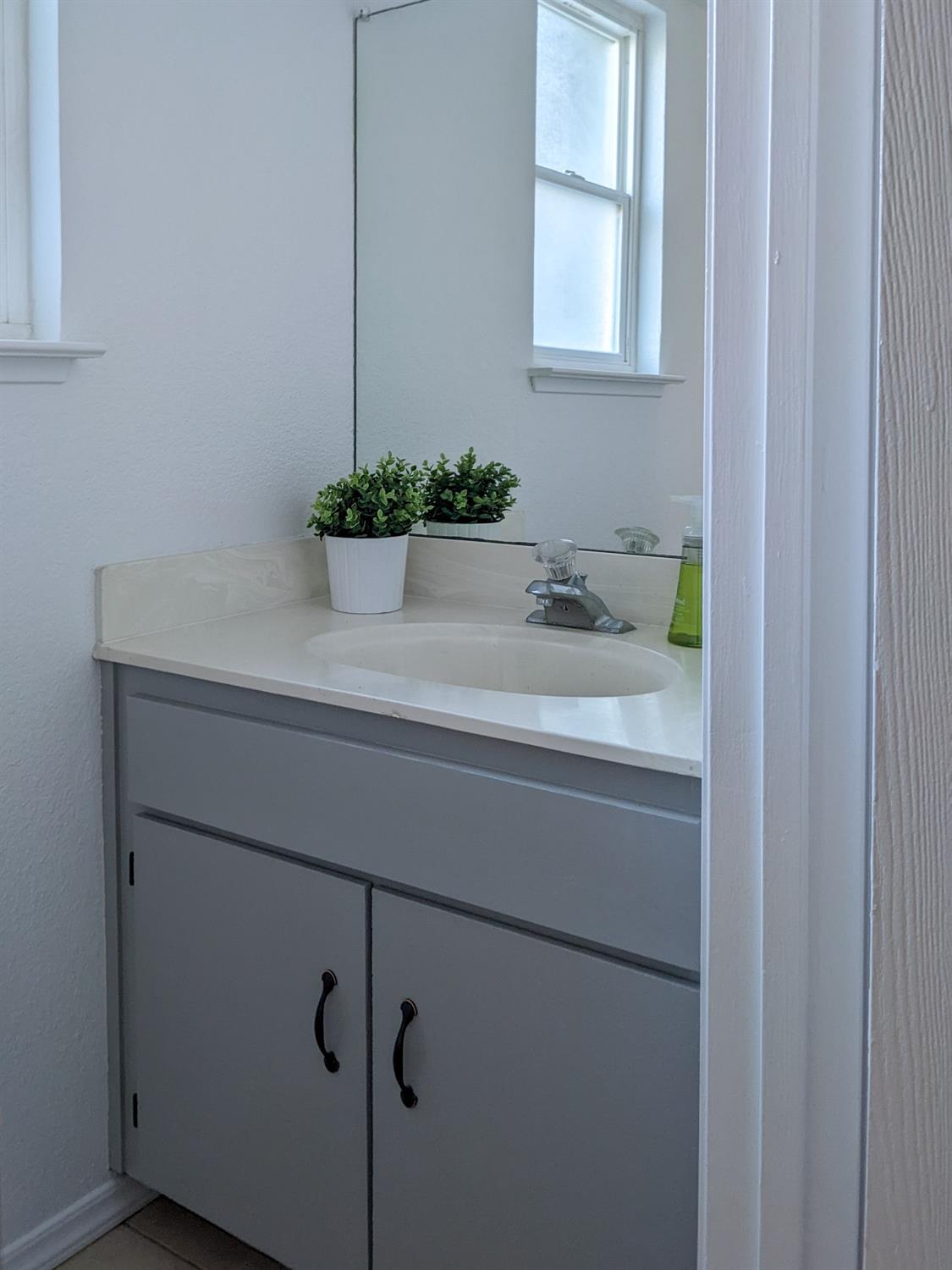 Downstairs half bath