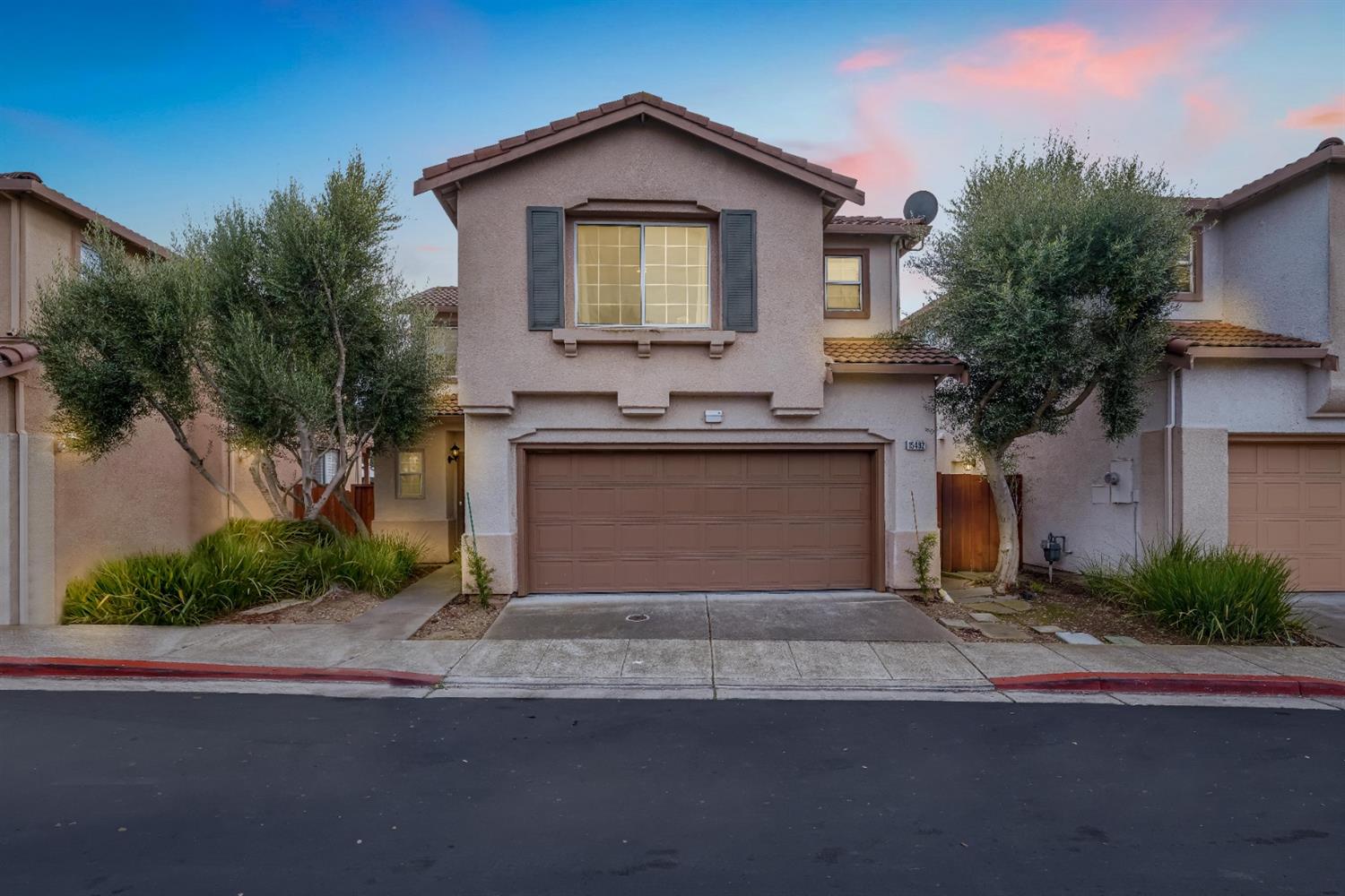 Detail Gallery Image 1 of 1 For 15492 Heron Dr, San Leandro,  CA 94579 - 3 Beds | 2/1 Baths