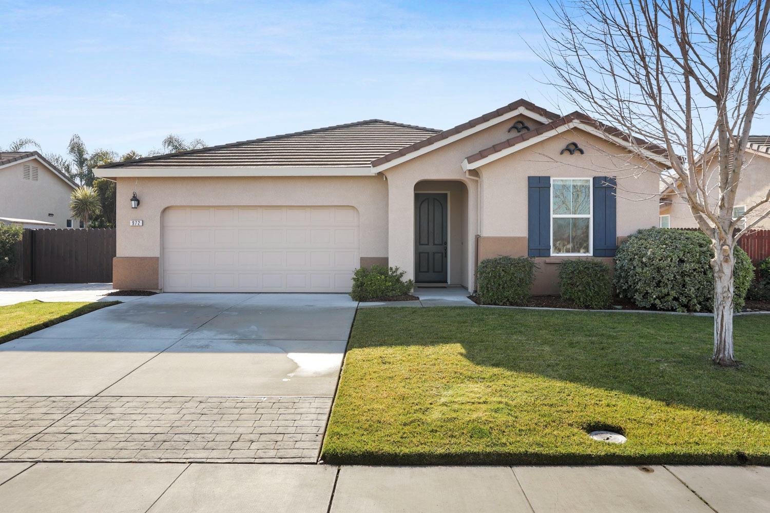 Detail Gallery Image 1 of 1 For 972 Raccoon Valley Dr, Manteca,  CA 95336 - 3 Beds | 2 Baths