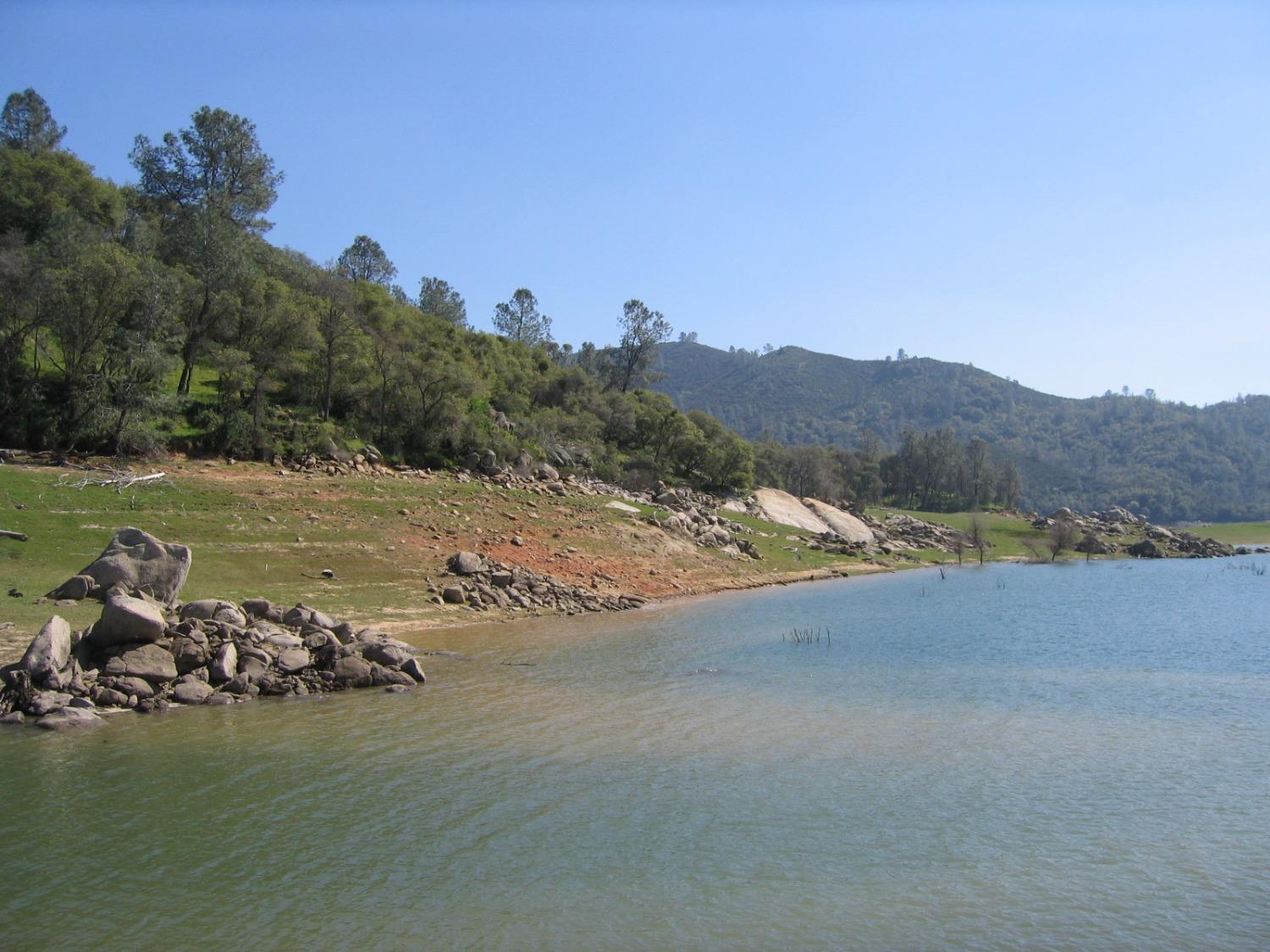 Photo of 10 Rattlesnake Bar Rd in Pilot Hill, CA