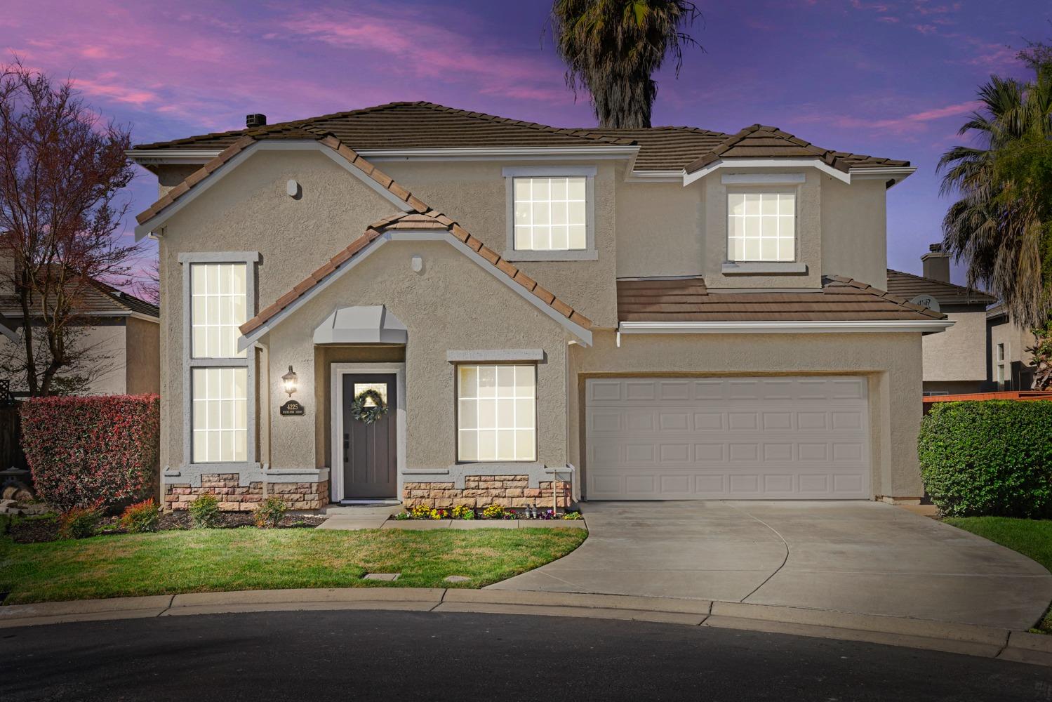 Detail Gallery Image 1 of 1 For 4225 Heirloom Ct, Stockton,  CA 95219 - 3 Beds | 2/1 Baths