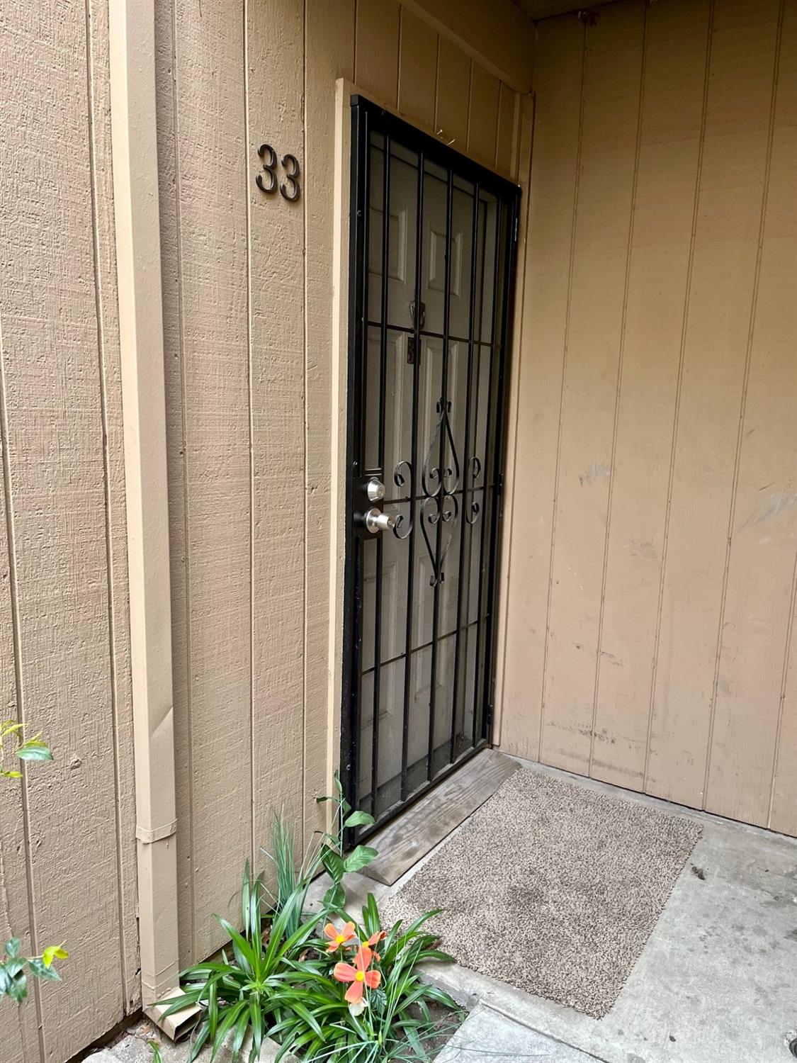 Detail Gallery Image 1 of 1 For Address Is Not Disclosed,  Stockton,  CA 95207 - 2 Beds | 1 Baths