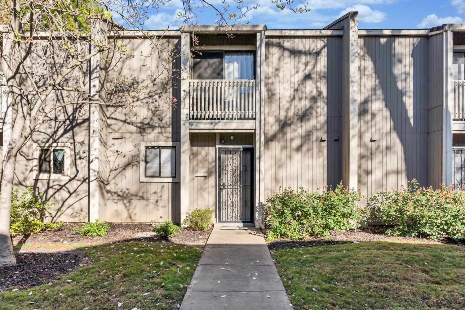 Photo #2: 222028808 Listing 