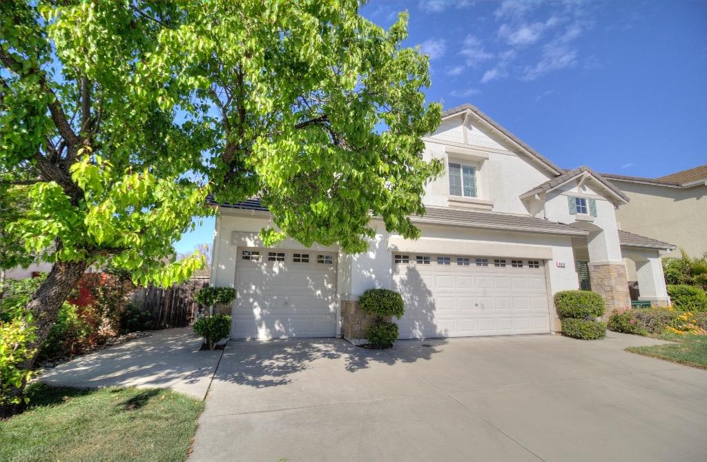 Detail Gallery Image 1 of 1 For 4078 Pine Lake Cir, Stockton,  CA 95219 - 4 Beds | 3/1 Baths