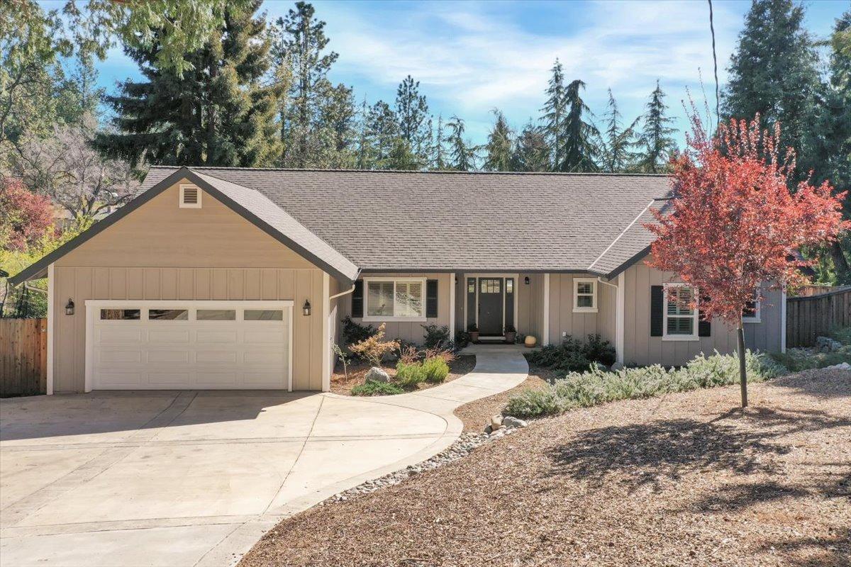 Detail Gallery Image 1 of 1 For 16258 Norlene Way, Grass Valley,  CA 95949 - 3 Beds | 2/1 Baths