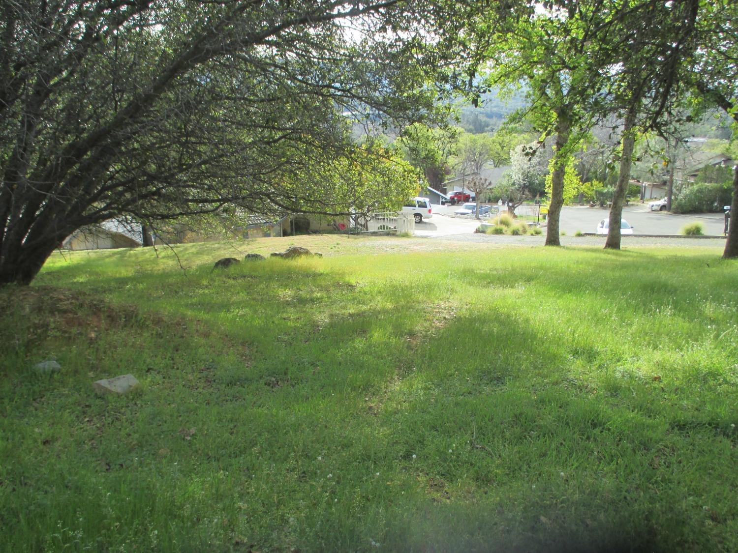 Photo of 5403 Sugarloaf Ct in Oroville, CA