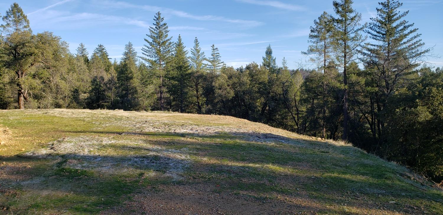 Photo of 14044 Belle Starr Rd in Grass Valley, CA