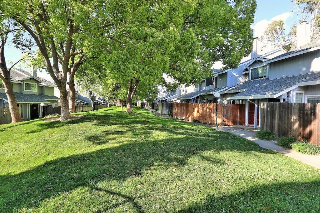 Photo #2: 222038767 Listing 