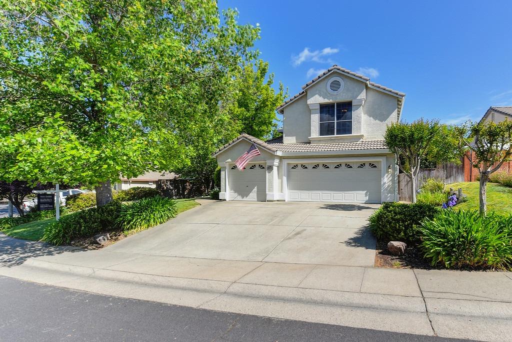 Detail Gallery Image 1 of 1 For 3311 Chapelle Dr, Roseville,  CA 95661 - 4 Beds | 3 Baths