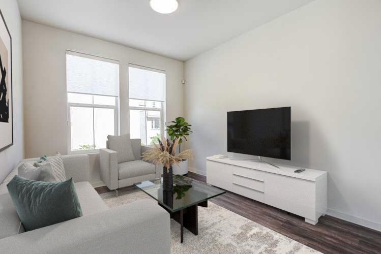 Photo #2: 222050227 Listing 