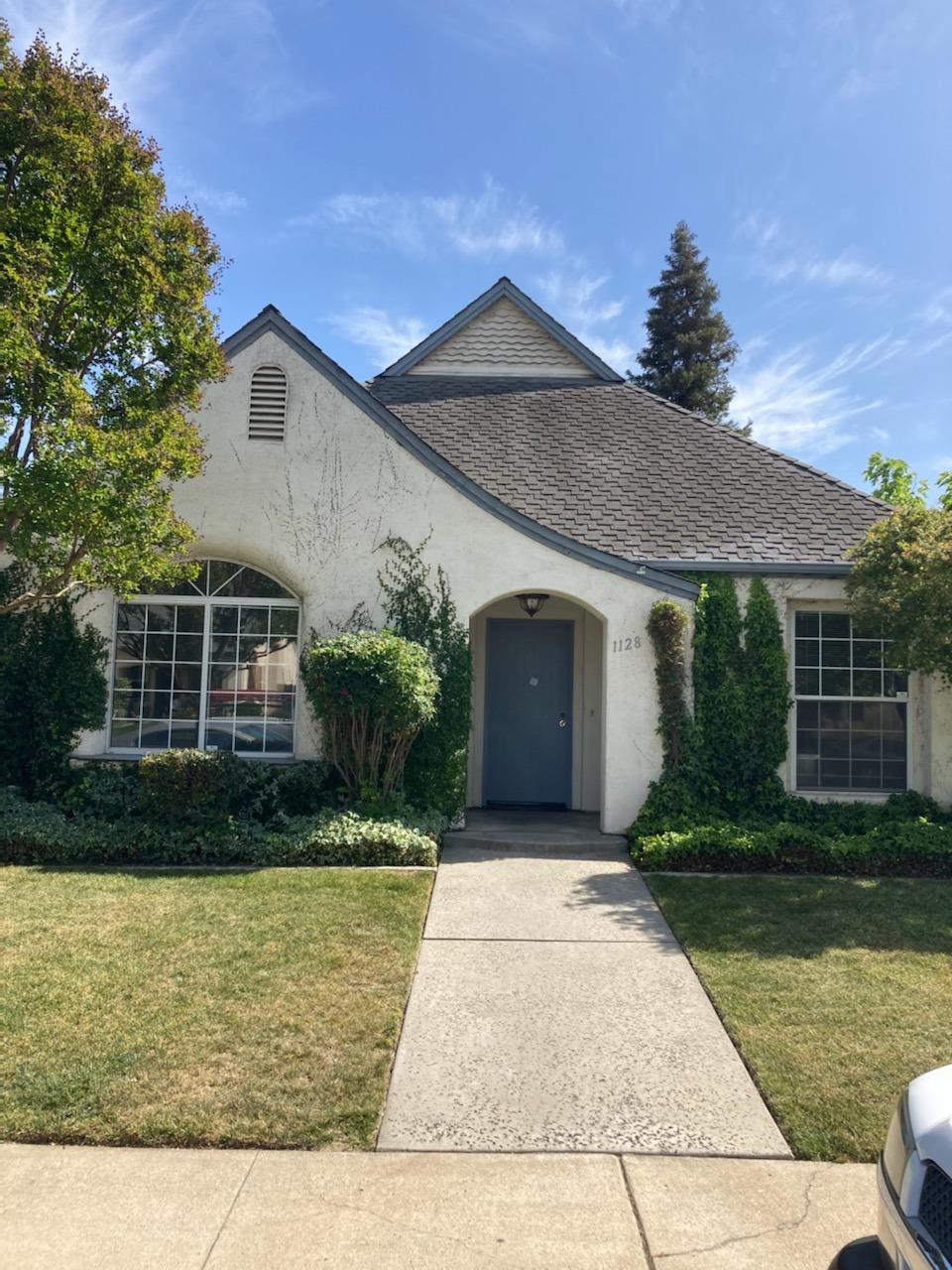 Detail Gallery Image 1 of 1 For 1128 Gorham Ave, Modesto,  CA 95350 - 3 Beds | 2 Baths
