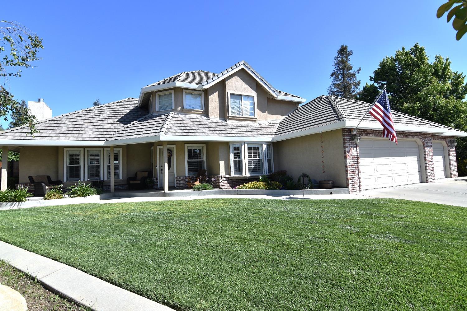 Detail Gallery Image 1 of 1 For 2421 Rexham Ct, Turlock,  CA 95382 - 4 Beds | 2/1 Baths