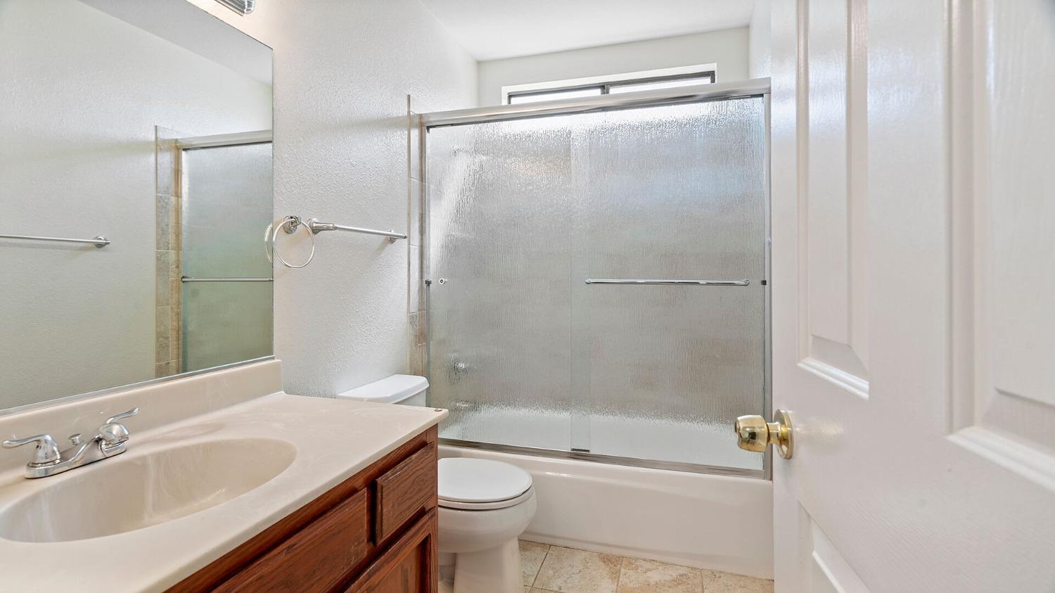 Detail Gallery Image 28 of 53 For 1725 Parker Polich Ct, Tracy,  CA 95376 - 4 Beds | 2/1 Baths