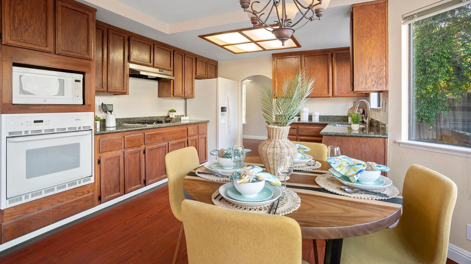 Detail Gallery Image 19 of 53 For 1725 Parker Polich Ct, Tracy,  CA 95376 - 4 Beds | 2/1 Baths