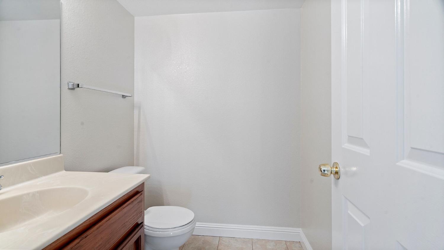 Detail Gallery Image 25 of 53 For 1725 Parker Polich Ct, Tracy,  CA 95376 - 4 Beds | 2/1 Baths
