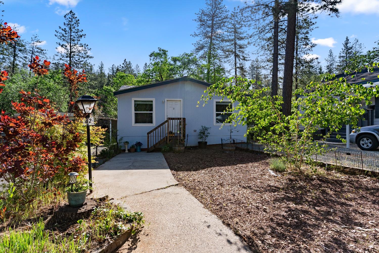 Detail Gallery Image 1 of 1 For 14338 State Highway 49 42, Grass Valley,  CA 95949 - 2 Beds | 2 Baths