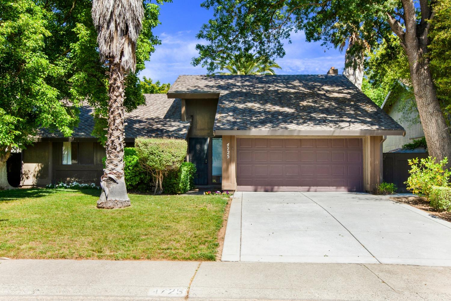 4725 Olive Oak Way, Carmichael, CA 95608