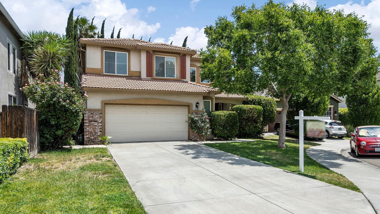 Detail Gallery Image 1 of 1 For 562 Veneto Ct, Tracy,  CA 95377 - 4 Beds | 2/1 Baths