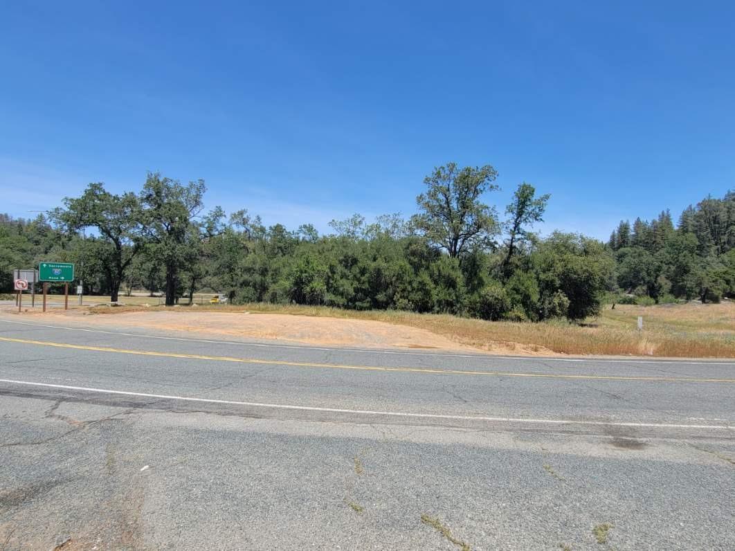 Photo of 55 Neils Rd in Auburn, CA