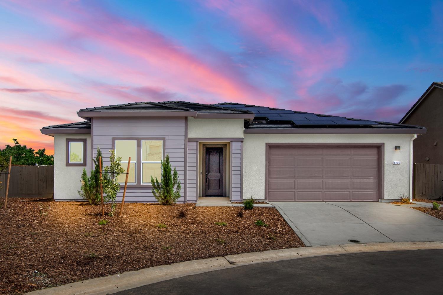 Photo of 1727 Dos Rios Ct in Plumas Lake, CA