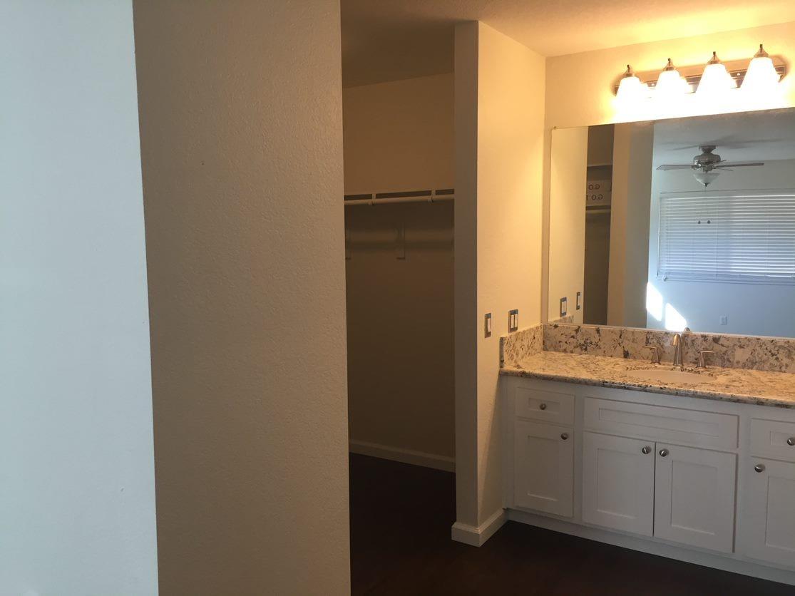 Photo #7: 222071082 Listing 