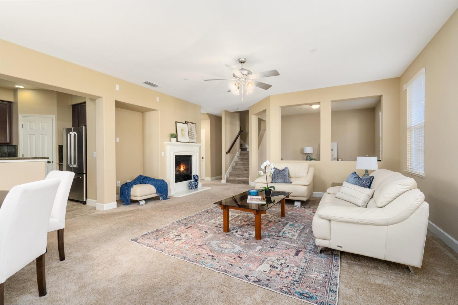 Photo #5: 222072289 Listing 