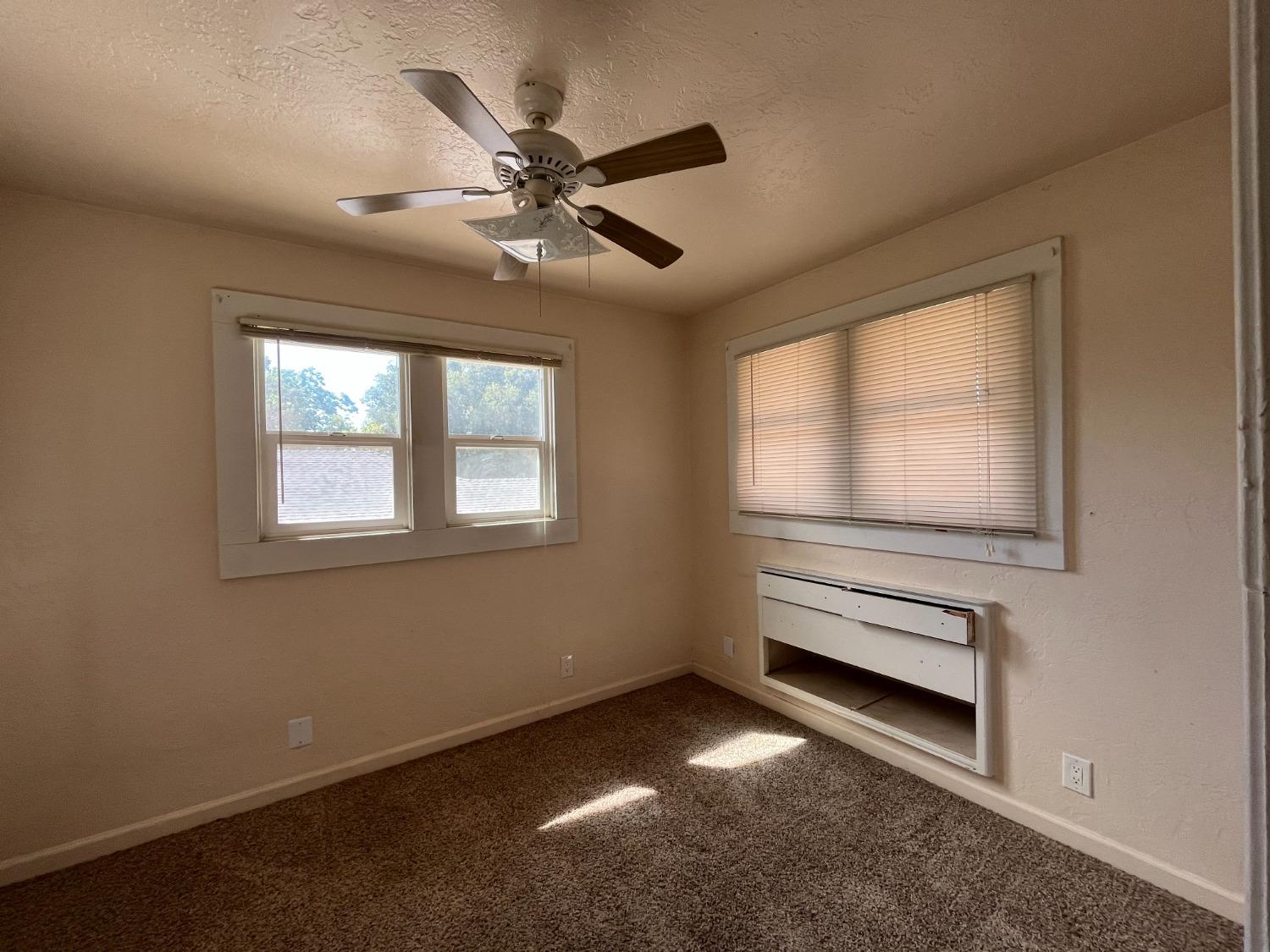 Detail Gallery Image 34 of 60 For 430 4th St, Modesto,  CA 95351 - 3 Beds | 1 Baths